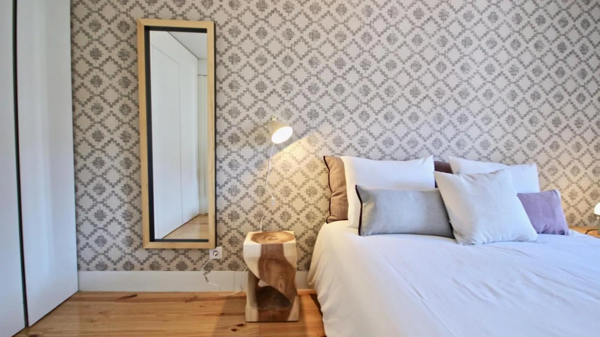 Akicity Mouraria Greenery Lisbon Apartment